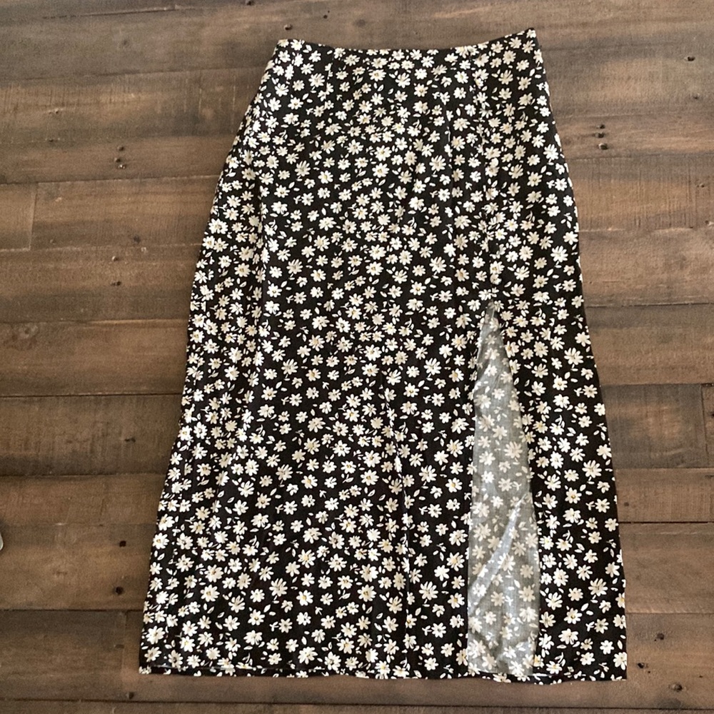 HM Slit Midi Skirt